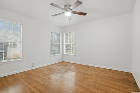129 Phil Wilson Boerne TX 78006