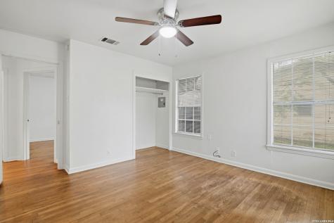 129 Phil Wilson Boerne TX 78006