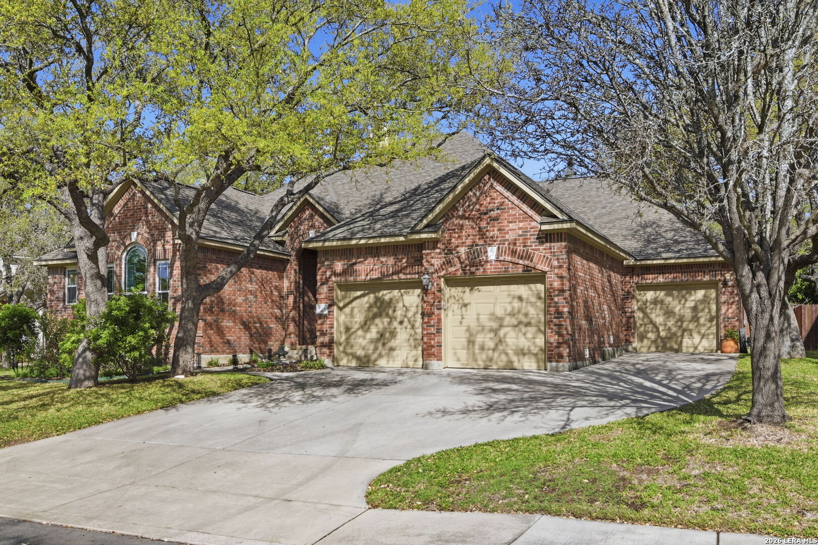 1611 Overlook Creek San Antonio TX 78260