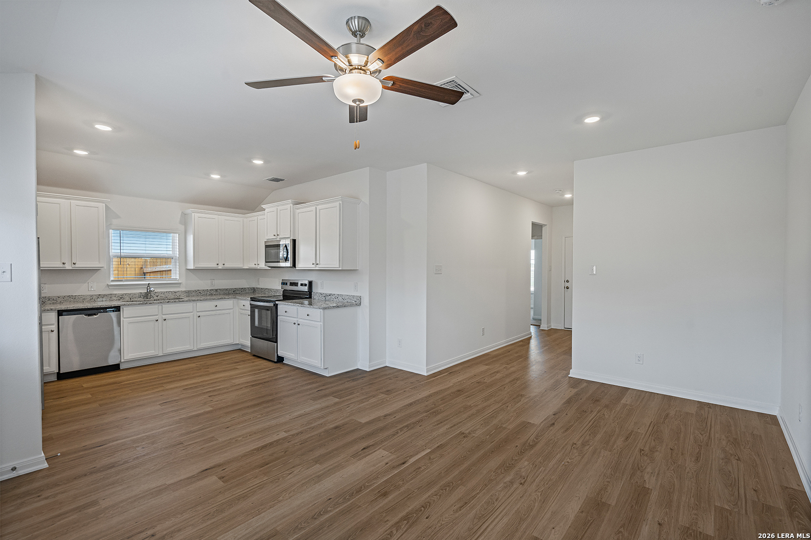 16104 Farmer Lytle TX 78052