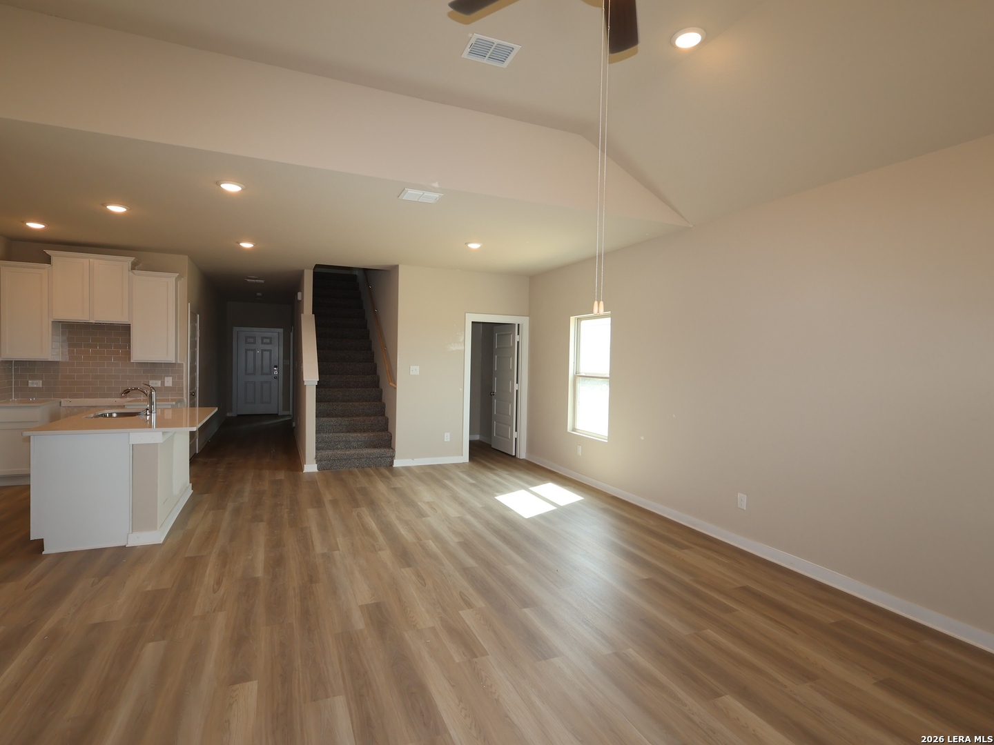 6235 Persimmon Lake San Antonio TX 78245