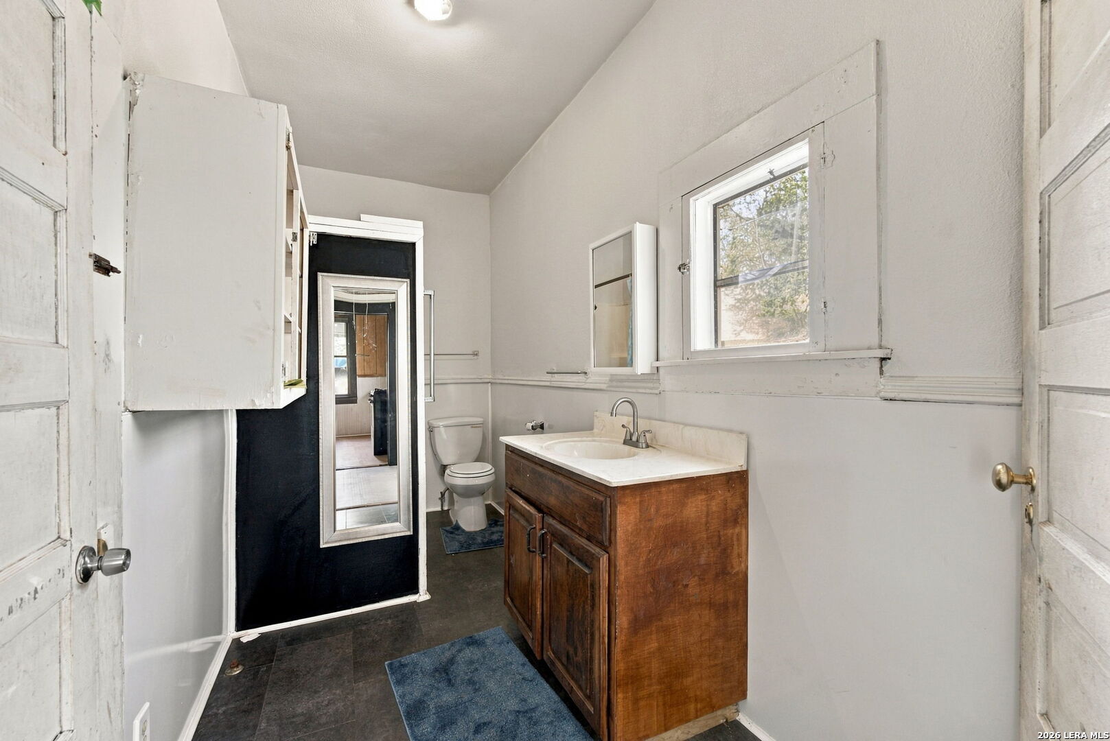 834 Arbor Place San Antonio TX 78207