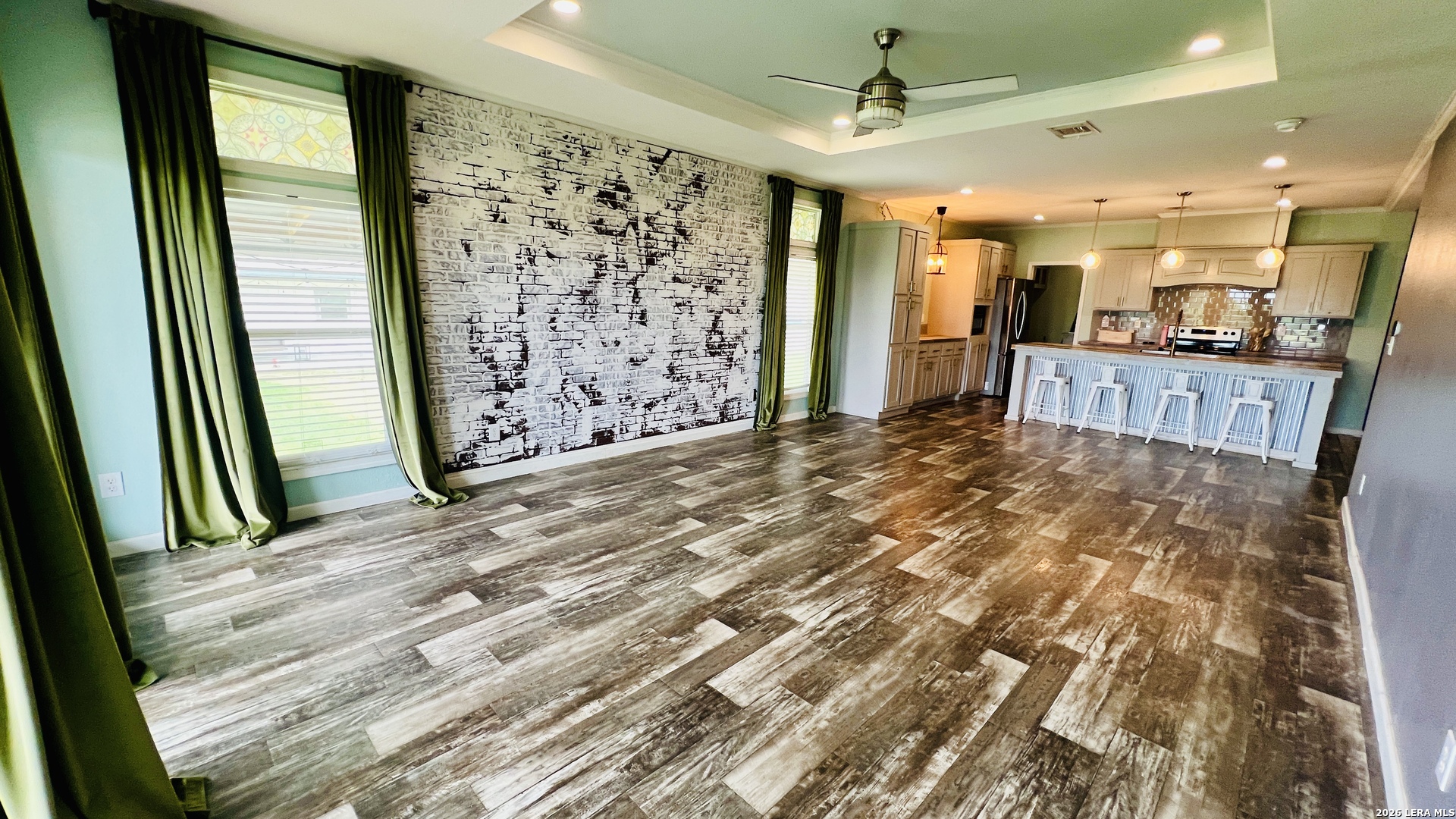 153 May Road Pleasanton TX 78064