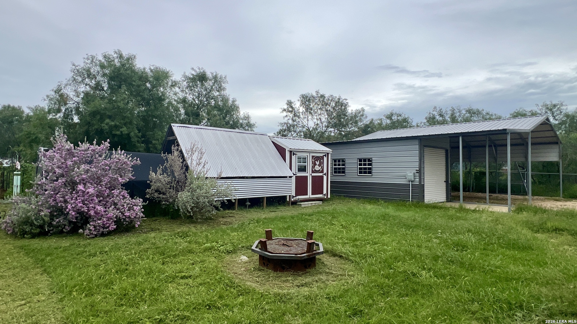 153 May Road Pleasanton TX 78064
