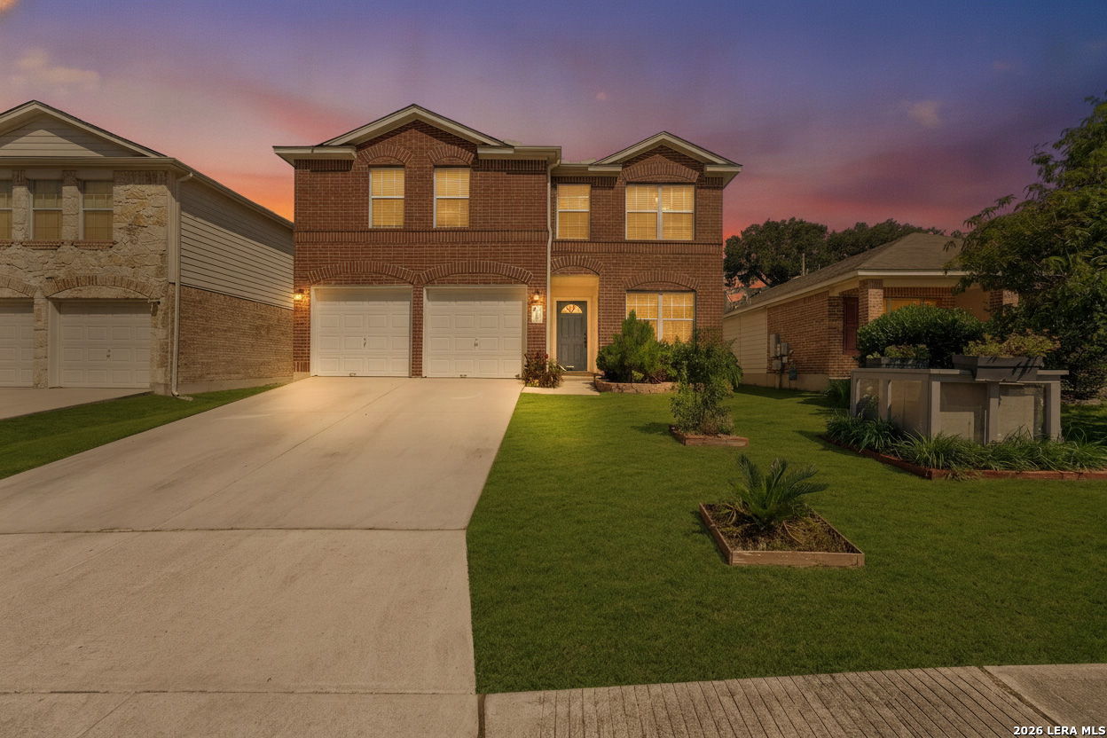 3727 Sumantra Cliff San Antonio TX 78261