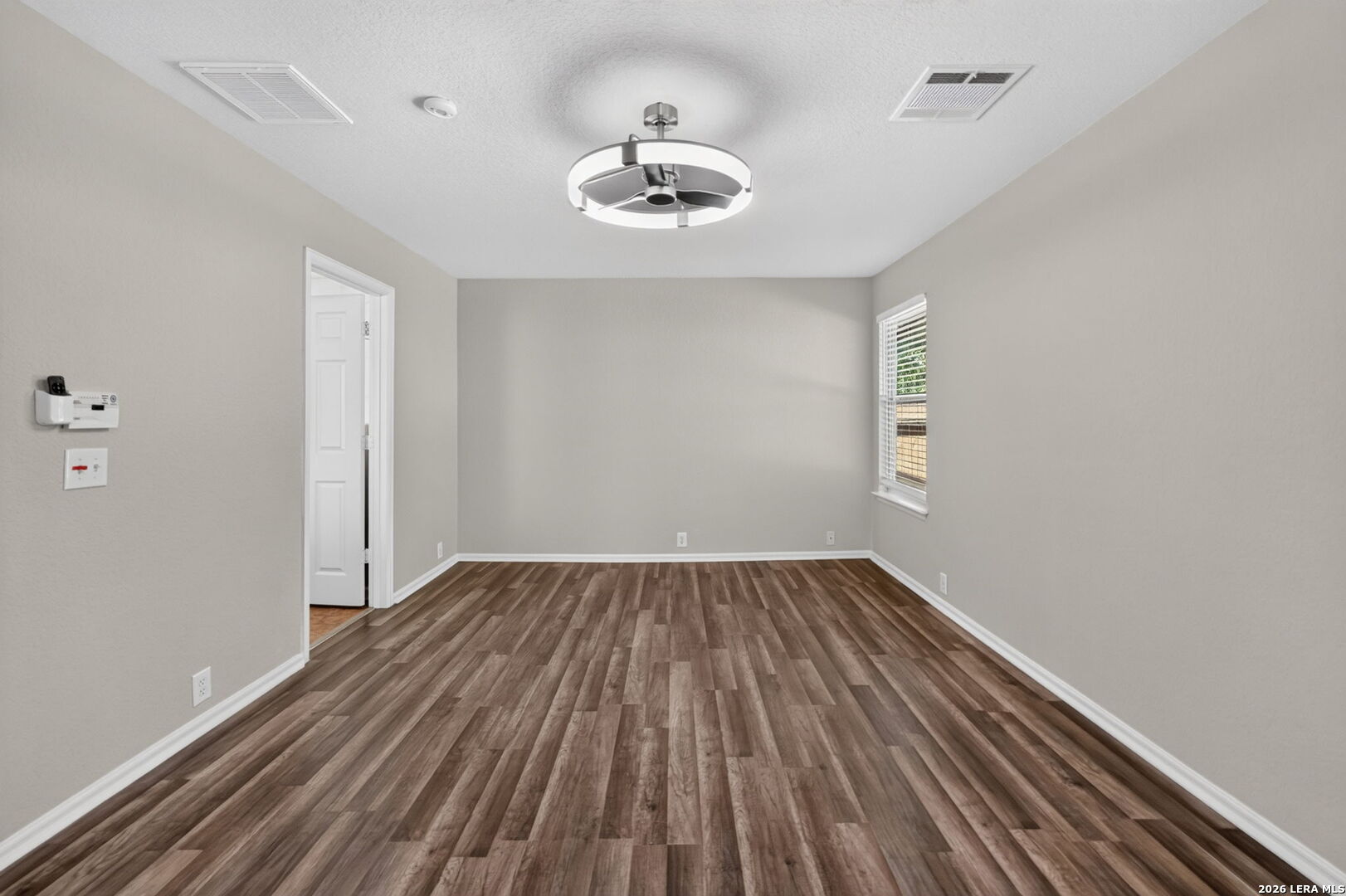 3727 Sumantra Cliff San Antonio TX 78261