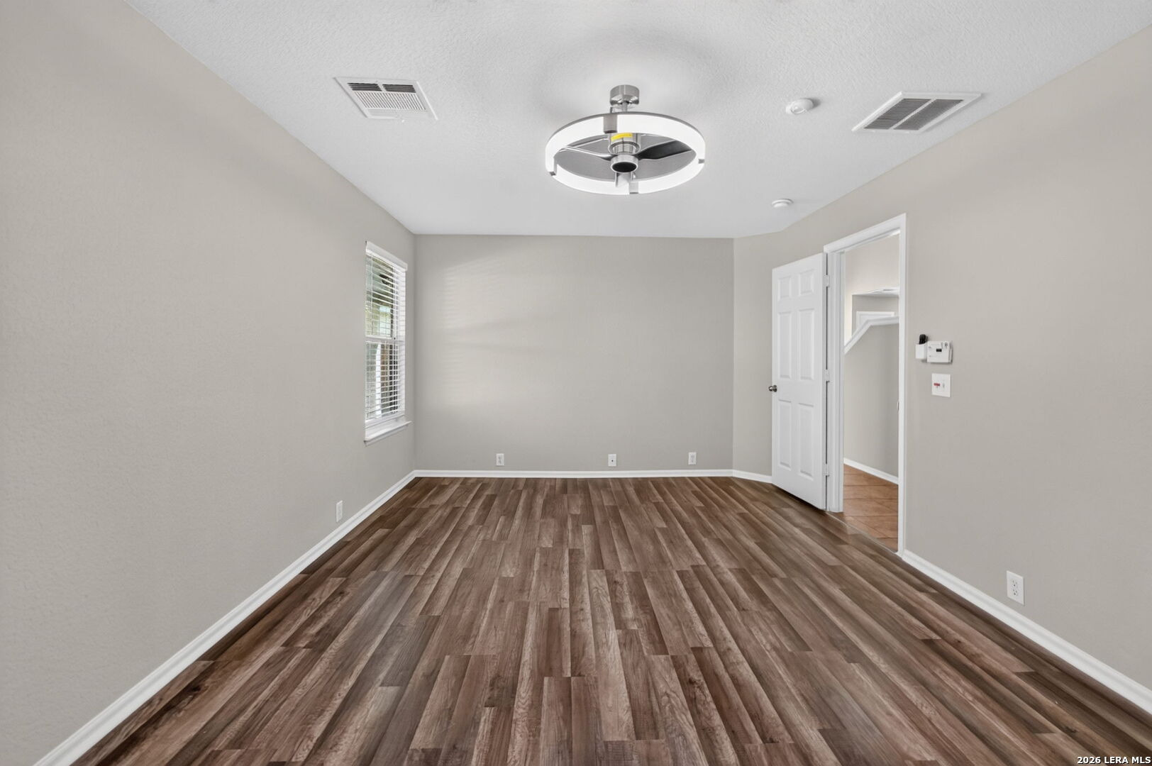 3727 Sumantra Cliff San Antonio TX 78261