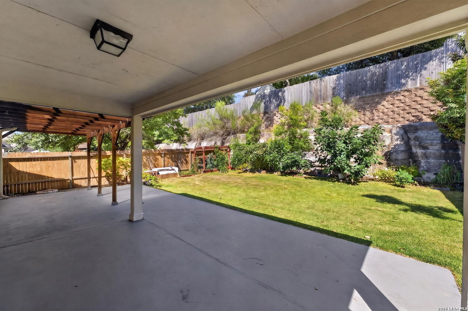 3727 Sumantra Cliff San Antonio TX 78261