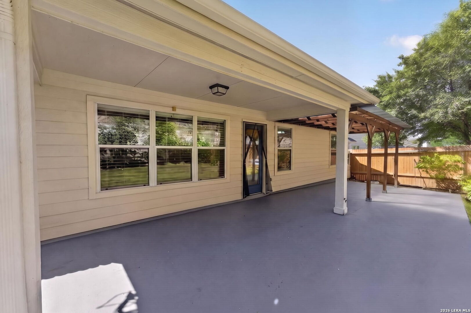 3727 Sumantra Cliff San Antonio TX 78261
