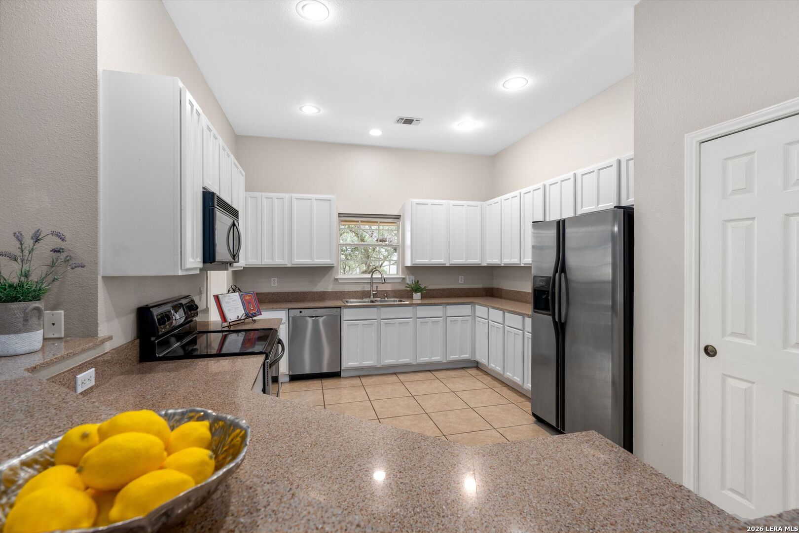 26517 S Glenrose San Antonio TX 78260