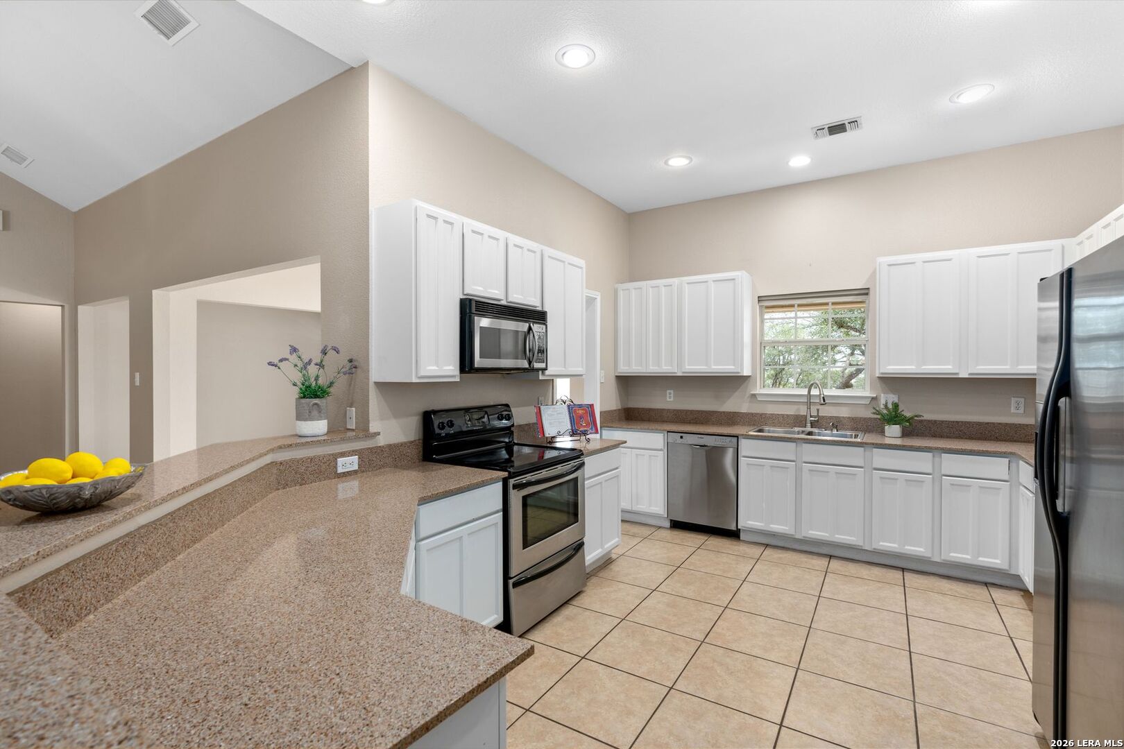 26517 S Glenrose San Antonio TX 78260