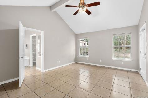 26517 S Glenrose San Antonio TX 78260