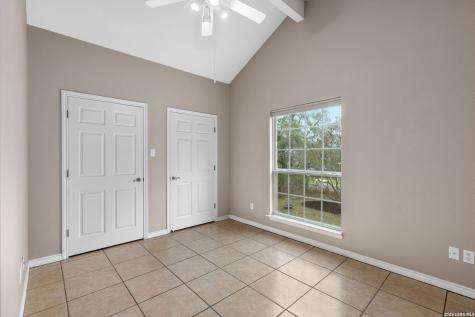 26517 S Glenrose San Antonio TX 78260