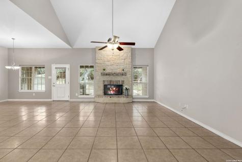 26517 S Glenrose San Antonio TX 78260