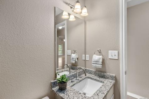 26517 S Glenrose San Antonio TX 78260