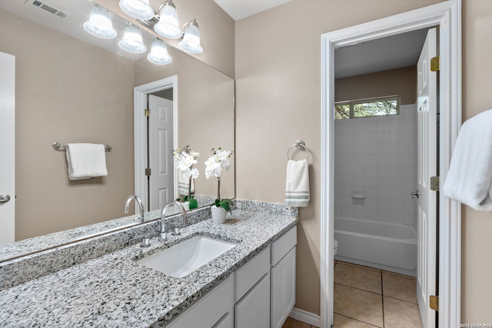 26517 S Glenrose San Antonio TX 78260