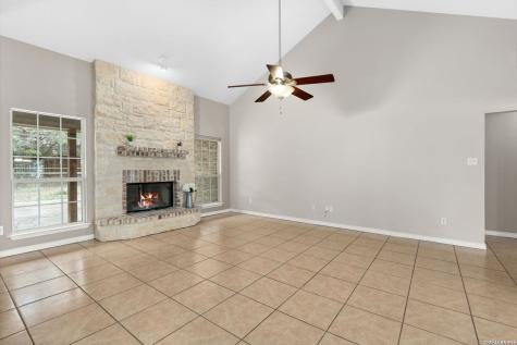 26517 S Glenrose San Antonio TX 78260