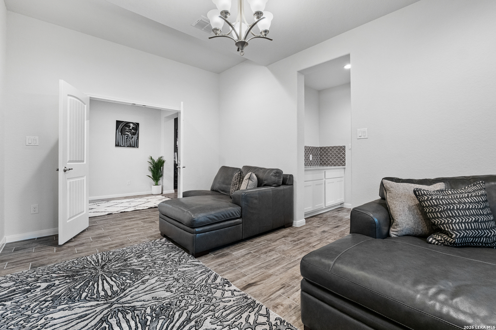 3717 Cualquiera San Antonio TX 78261