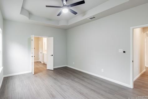 1841 Cottonwood Fischer TX 78623