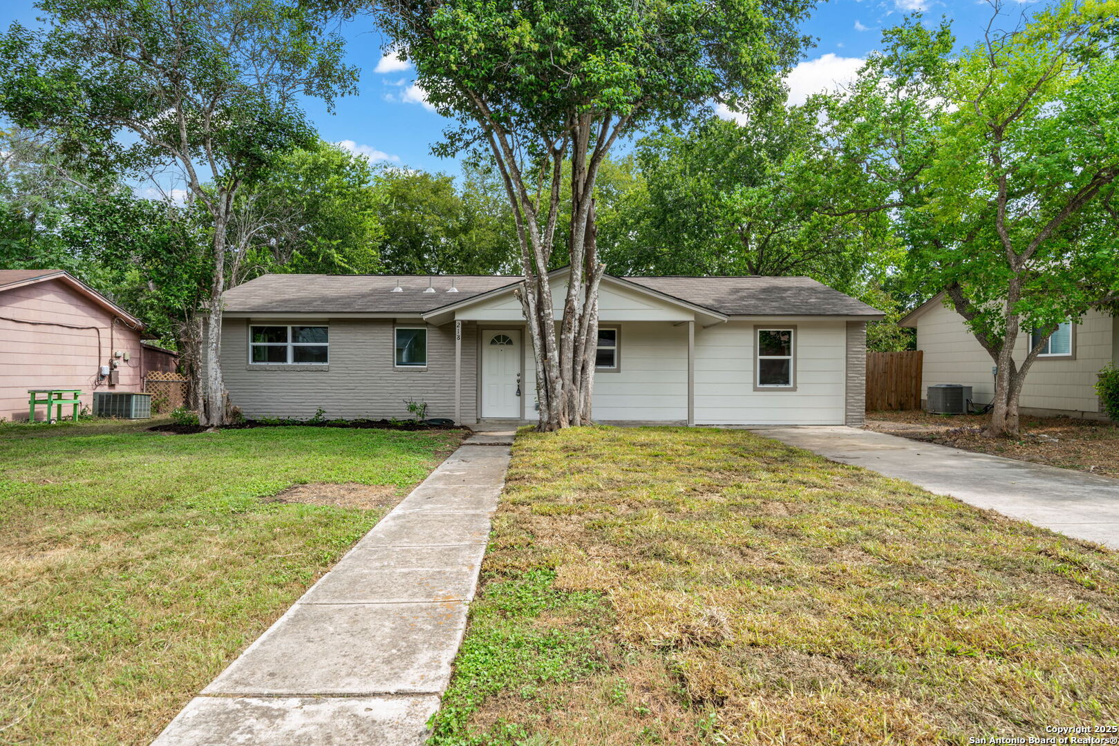 218 Park Lane Universal City TX 78148