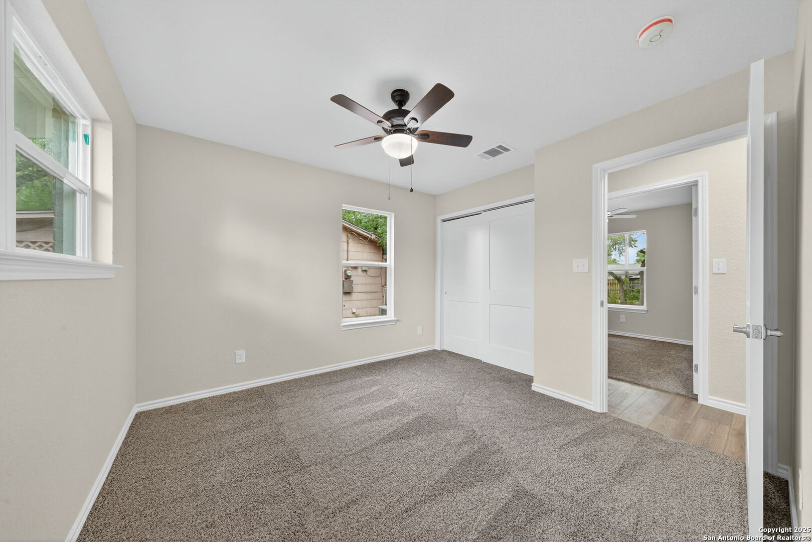 218 Park Lane Universal City TX 78148