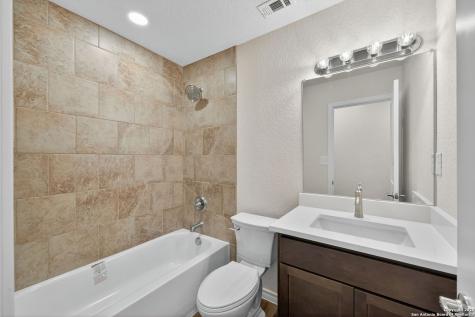 218 Park Lane Universal City TX 78148