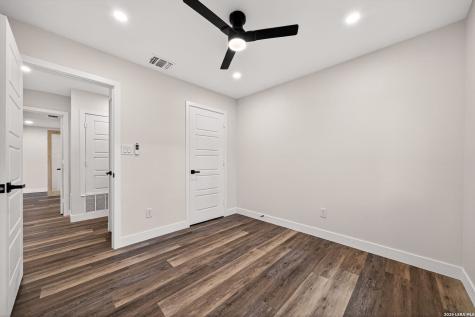 7207 Webbwood Way San Antonio TX 78250