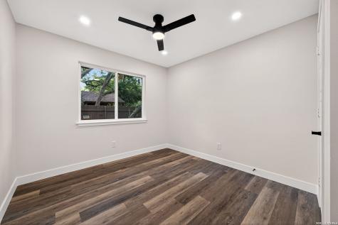 7207 Webbwood Way San Antonio TX 78250