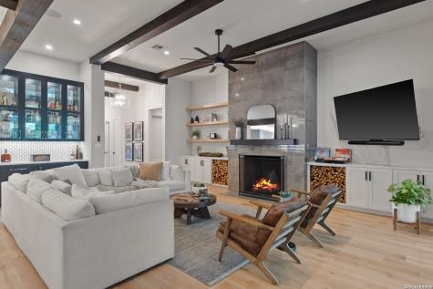 312 Frey Street Boerne TX 78006