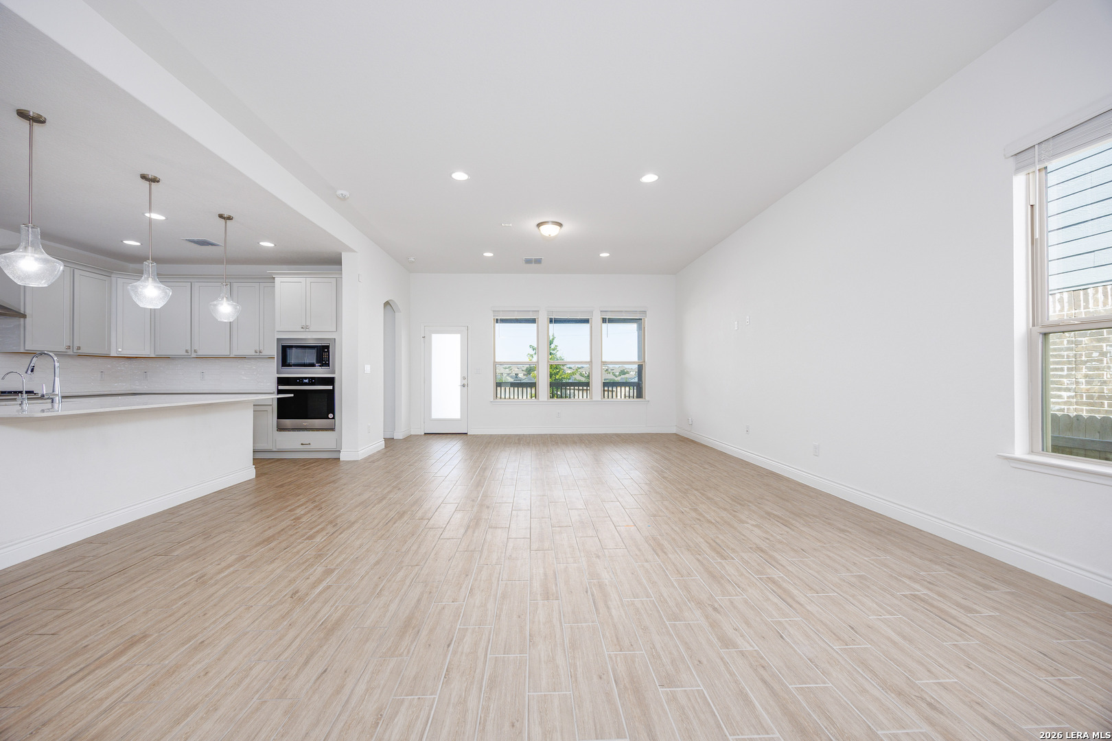 1818 Knippa San Antonio TX 78253