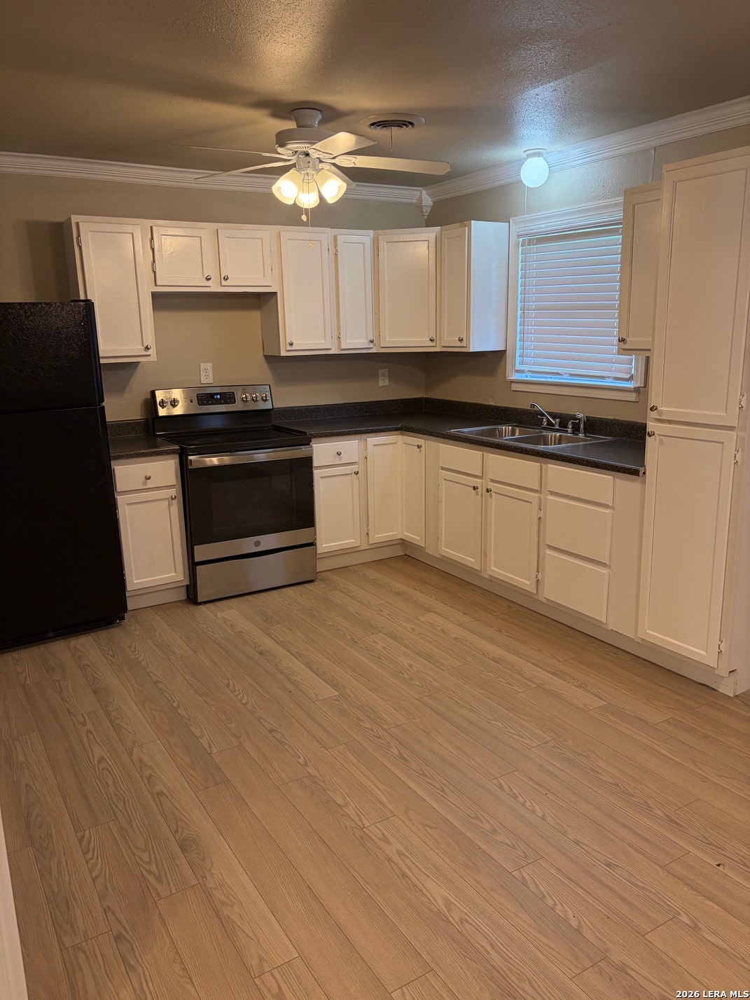 302 E Byrd Boulevard Universal City TX 78148