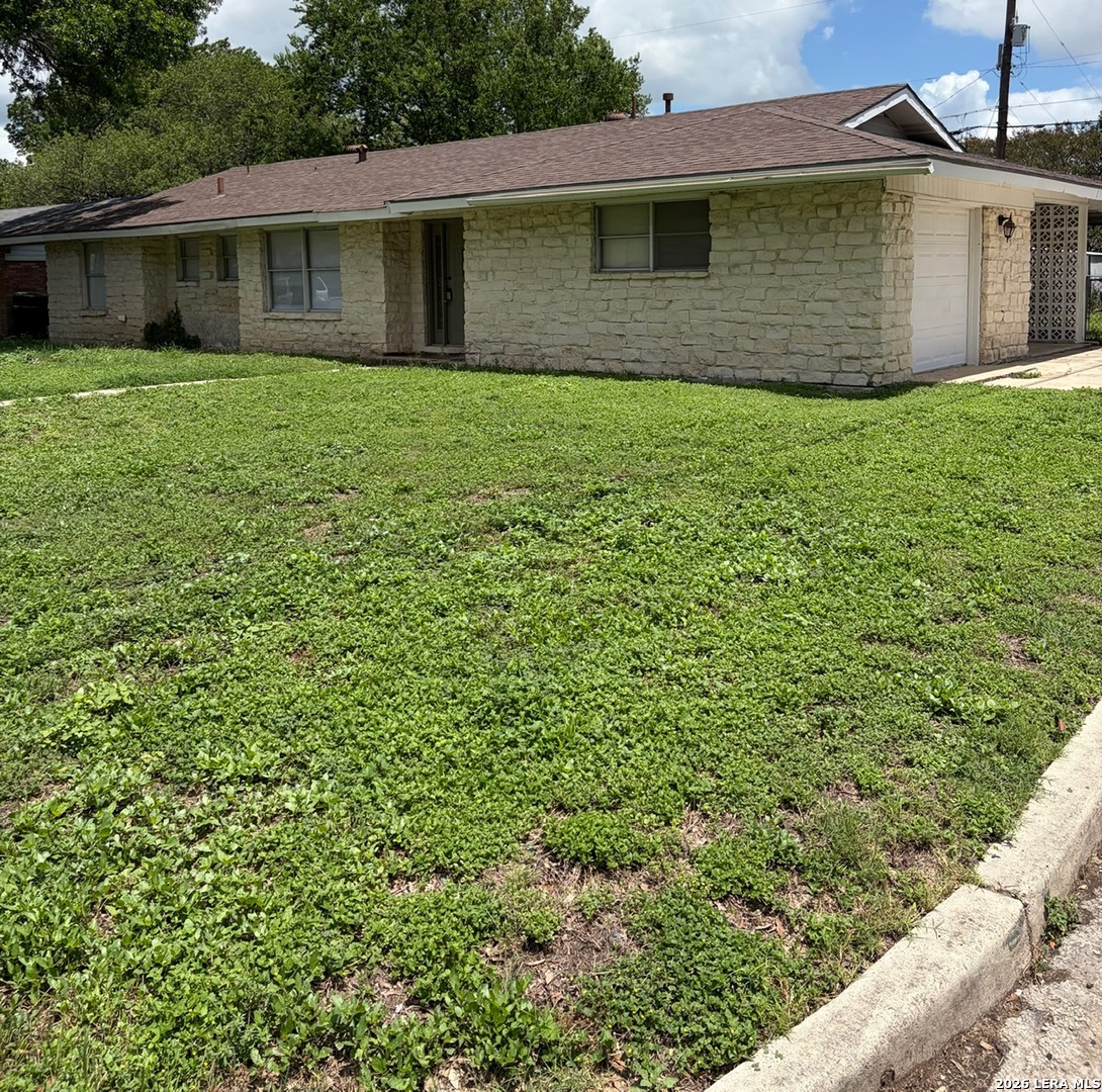 302 E Byrd Boulevard Universal City TX 78148