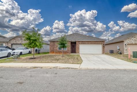 20009 Huckleberry Street Lytle TX 78052