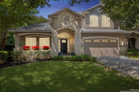 15 Stoneleigh Way San Antonio TX 78218