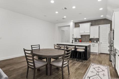 1919 Dalhart San Antonio TX 78253