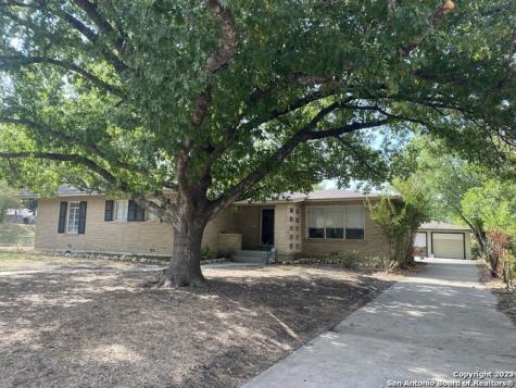 2302 W Gramercy Place San Antonio TX 78201