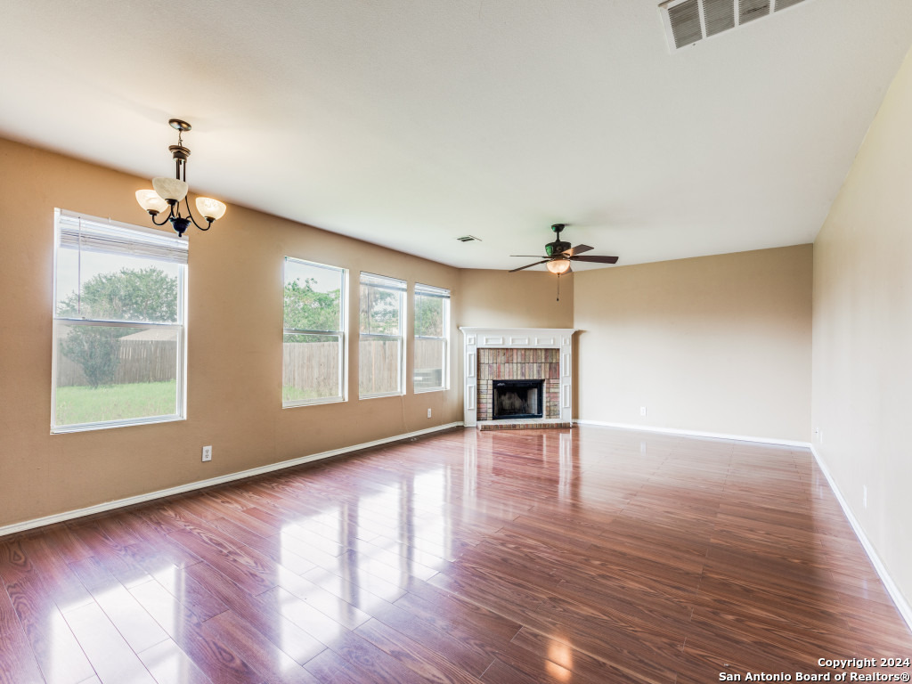 8006 Misty Bluff San Antonio TX 78249