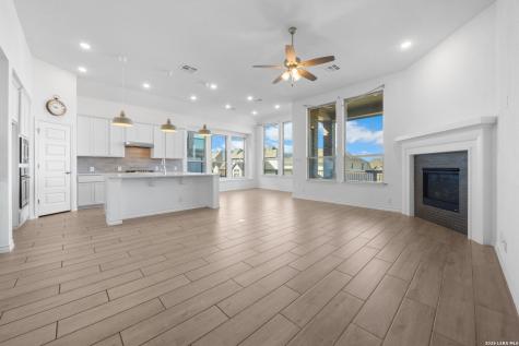 22923 Bear River San Antonio TX 78258