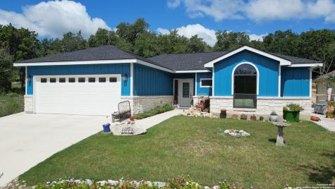 1094 Whispering Hills Drive Canyon Lake TX 78133