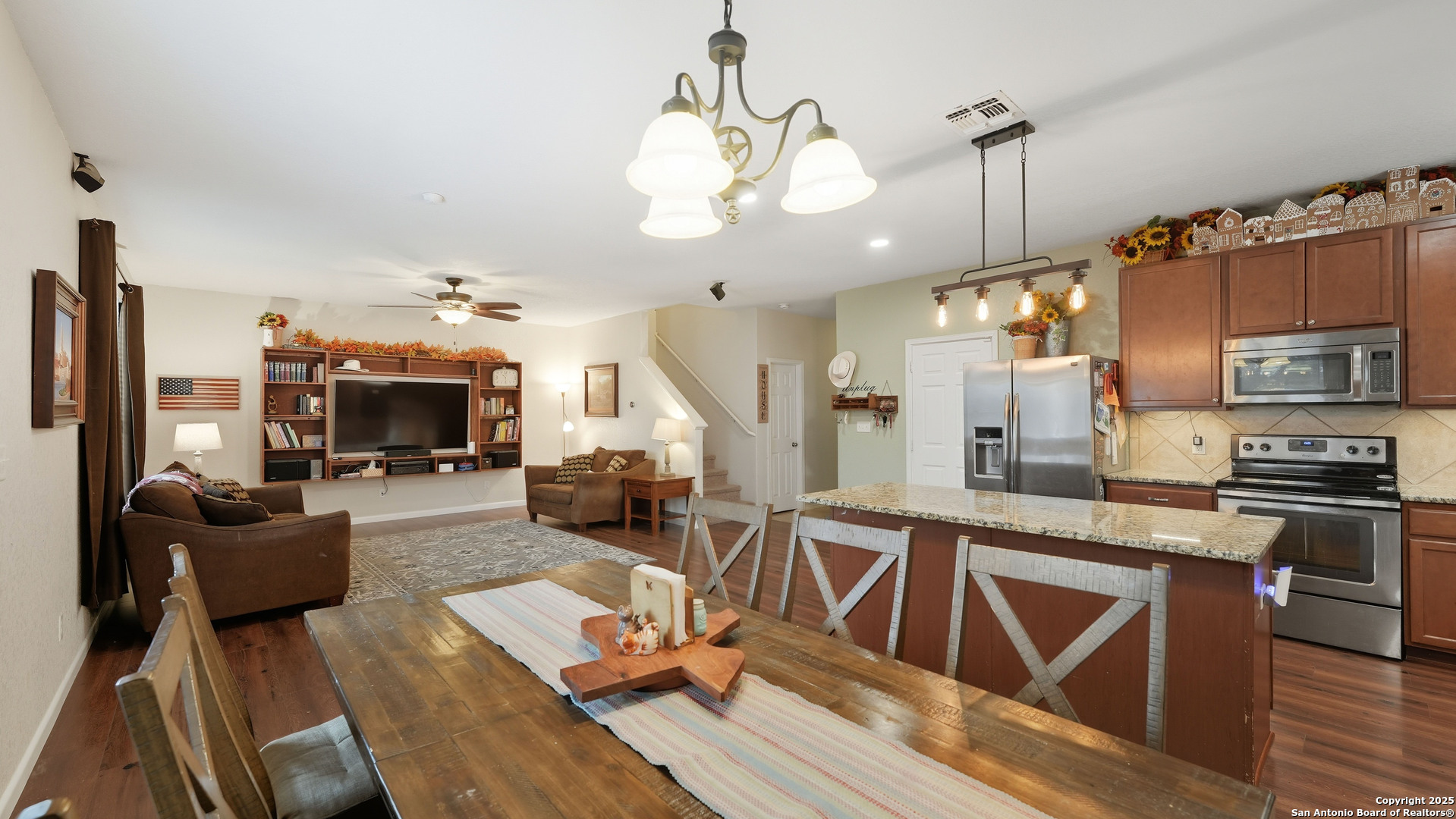 3831 Ironwood Ash San Antonio TX 78261