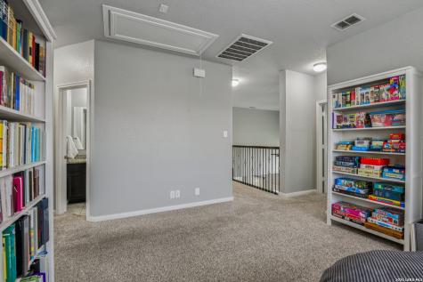 8720 Stackstone Schertz TX 78154