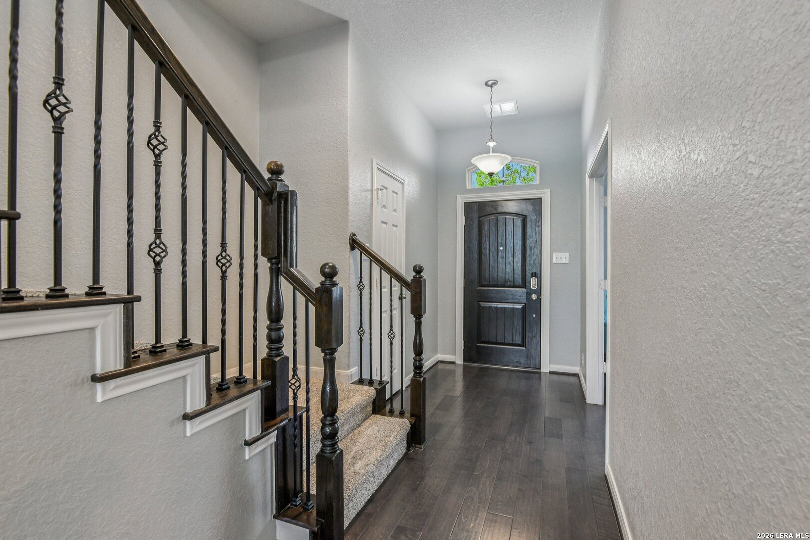 8720 Stackstone Schertz TX 78154