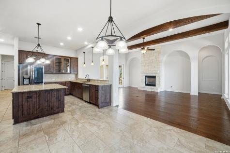 6706 Bella Colina San Antonio TX 78256