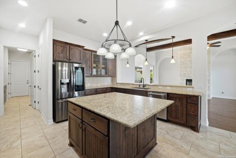 6706 Bella Colina San Antonio TX 78256