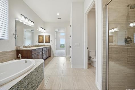 6706 Bella Colina San Antonio TX 78256