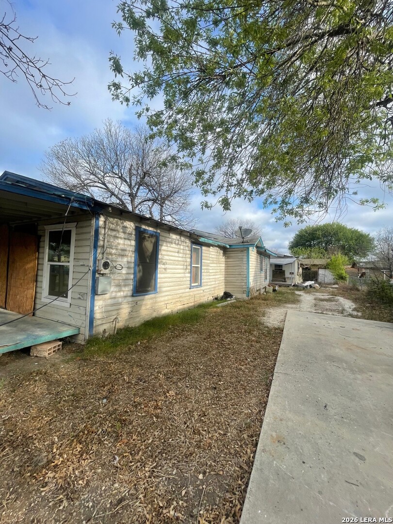 129 Jesse San Antonio TX 78237