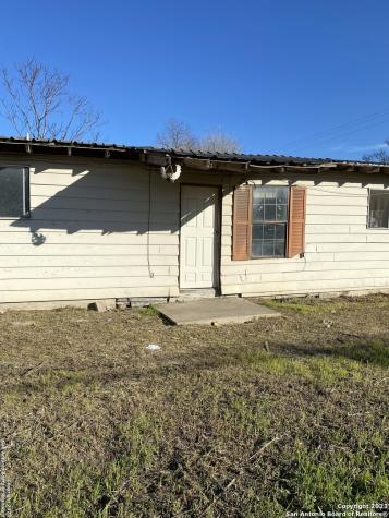 1233 W Hutchins Place San Antonio TX 78221