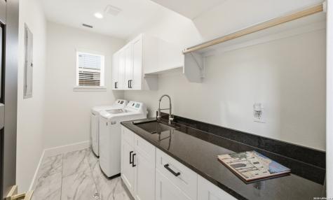 108 Dowdy Street San Antonio TX 78204