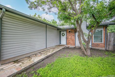 807 Thrasher Drive San Antonio TX 78245