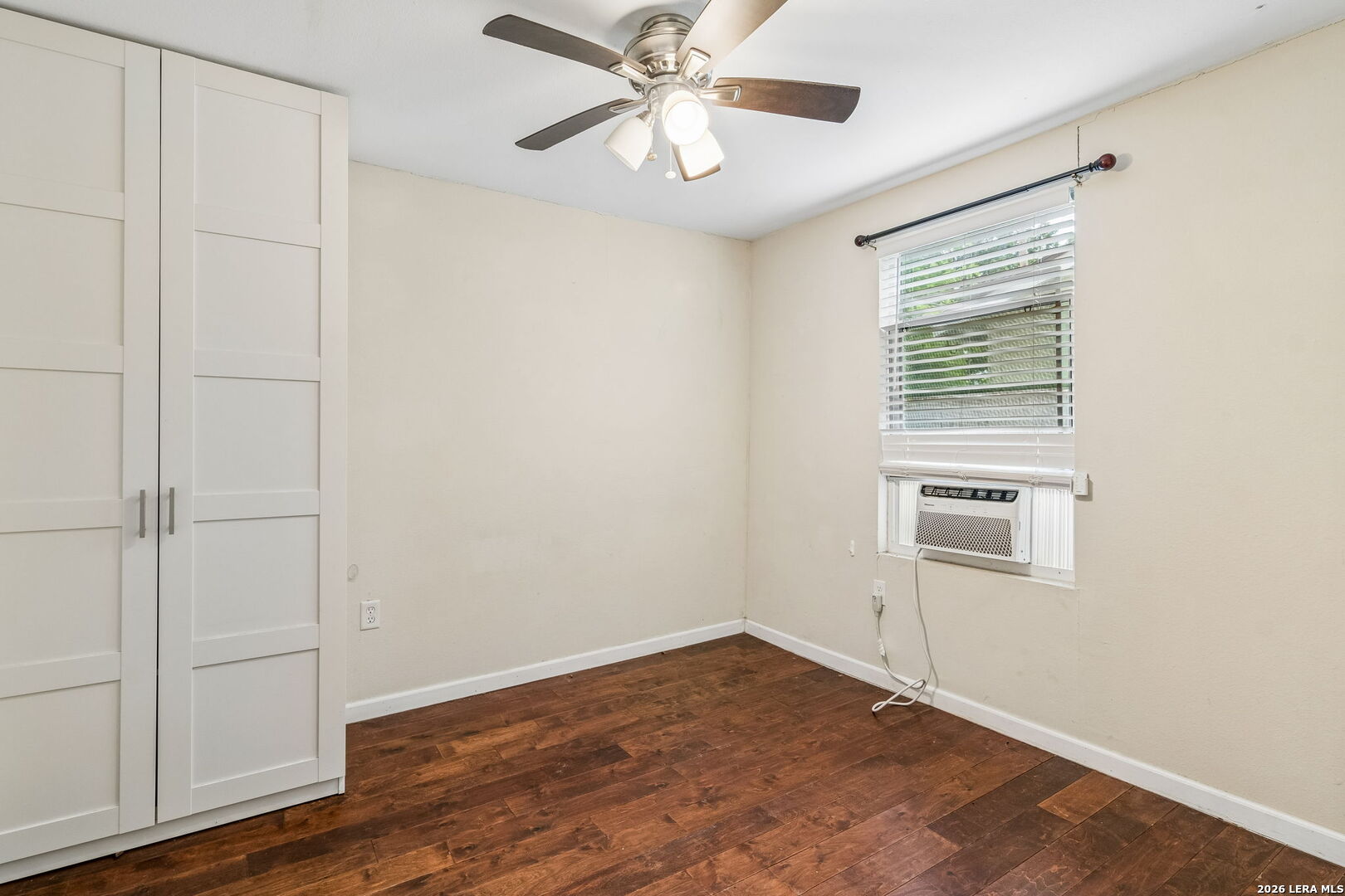 1032 W Woodlawn San Antonio TX 78201